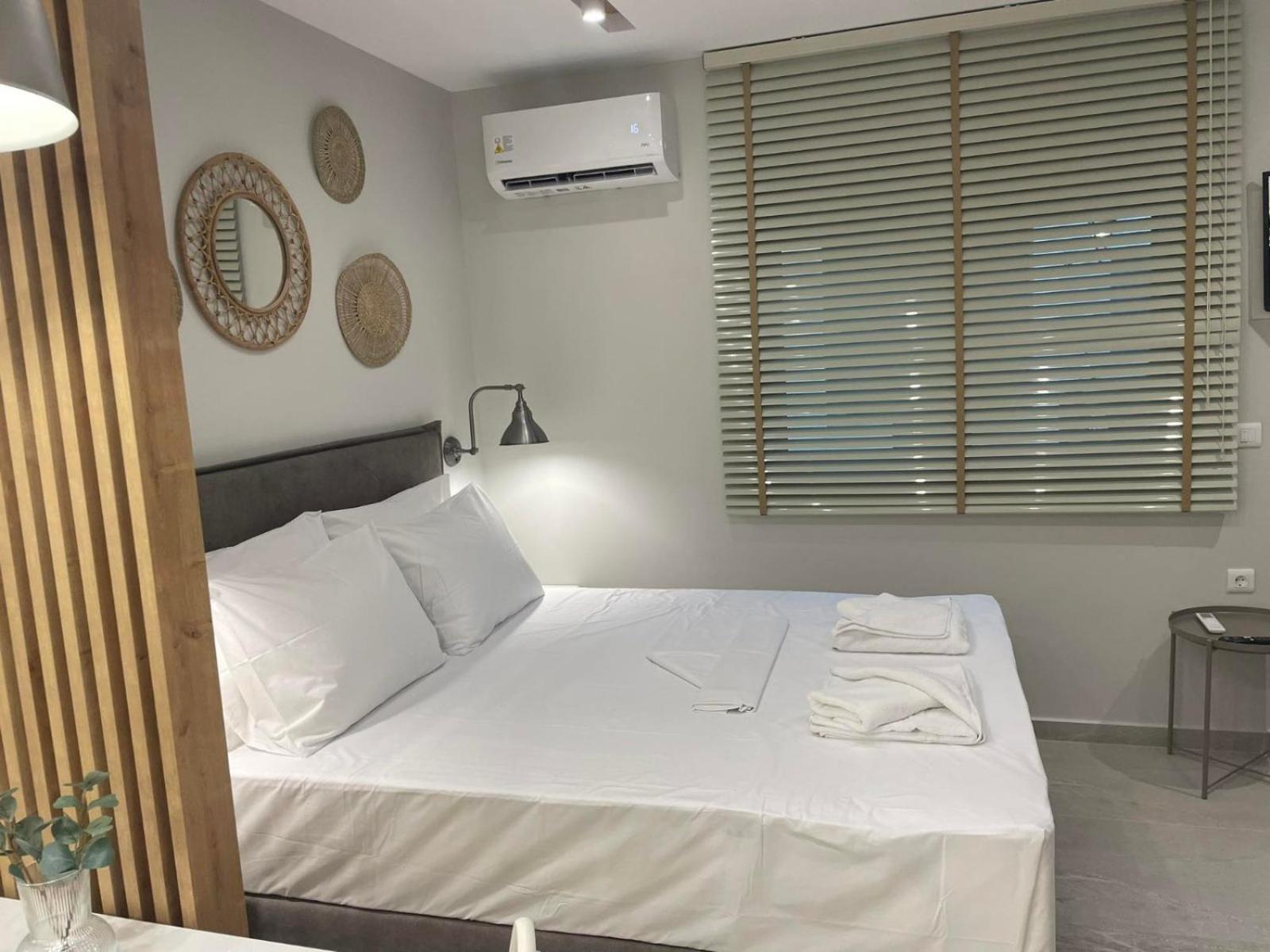 Armonia Small Luxury Apartments Ierápetra Cameră foto
